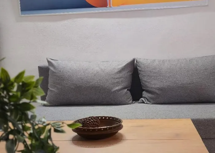 Old-timer 2 アパート ヴァルナ